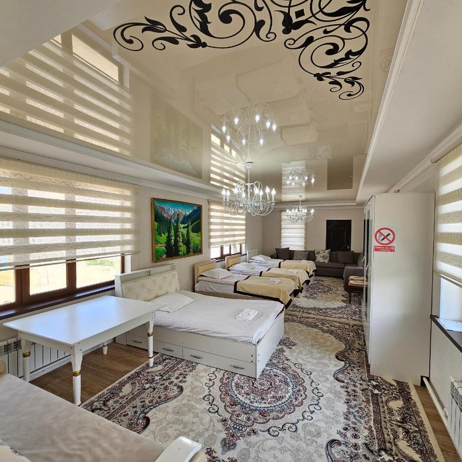 Guest House Tenir Too Naryn Екстериор снимка